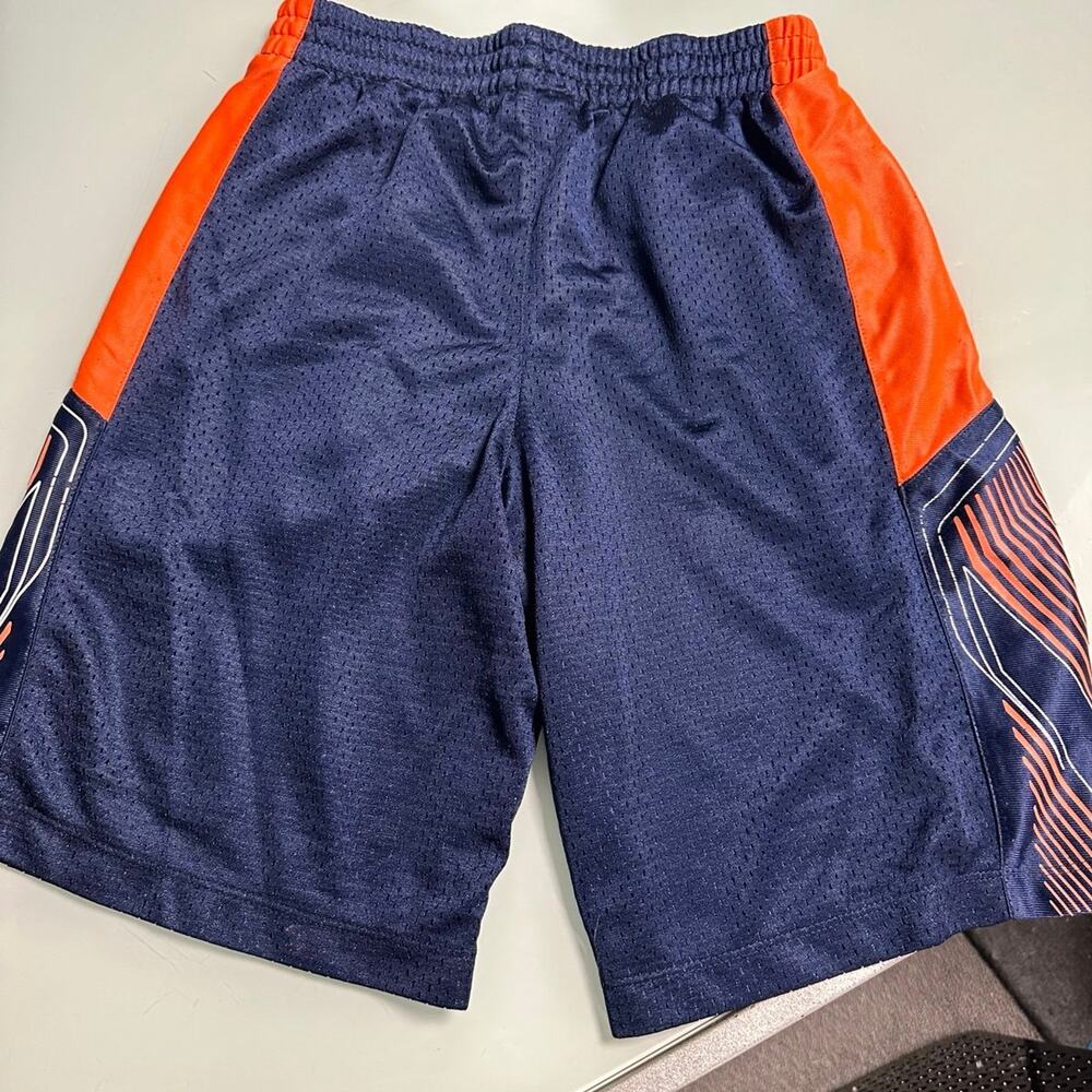 Boys 10/12 ASICS shorts